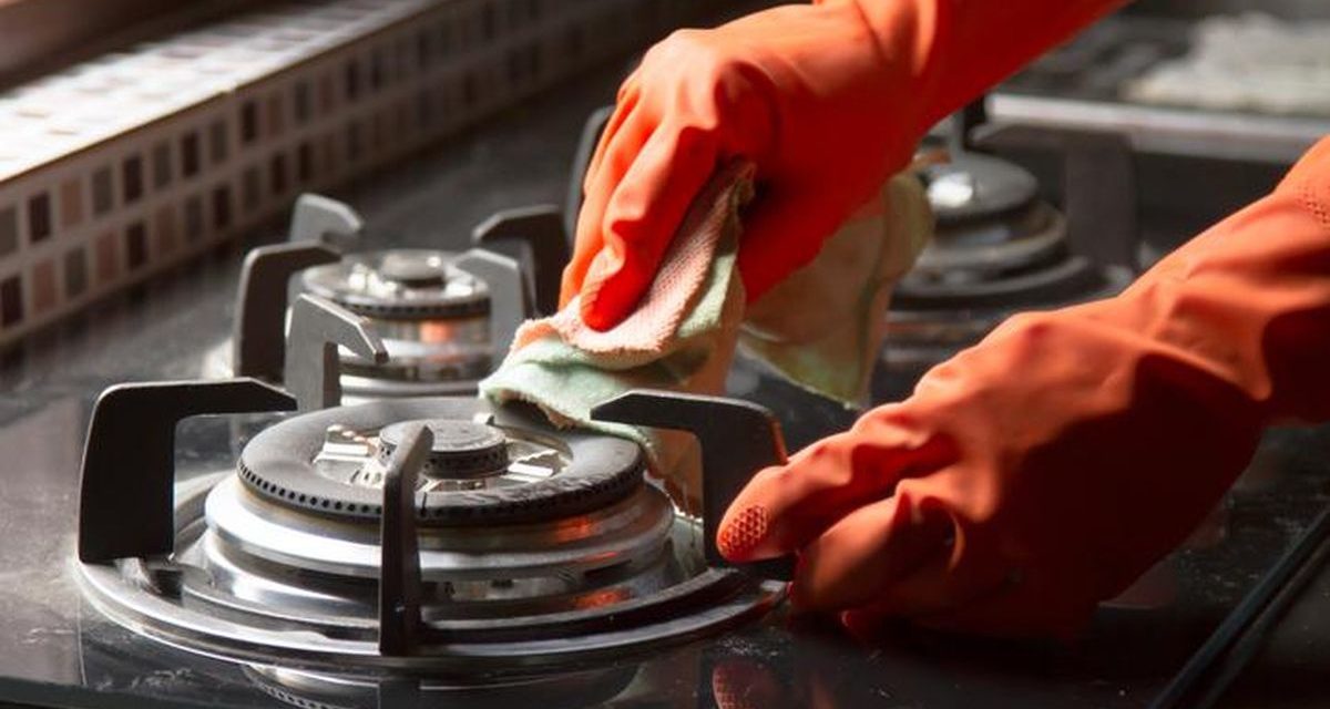 7 Cara Bikin Kompor Gas Anda Jadi Kinclong Lagi!